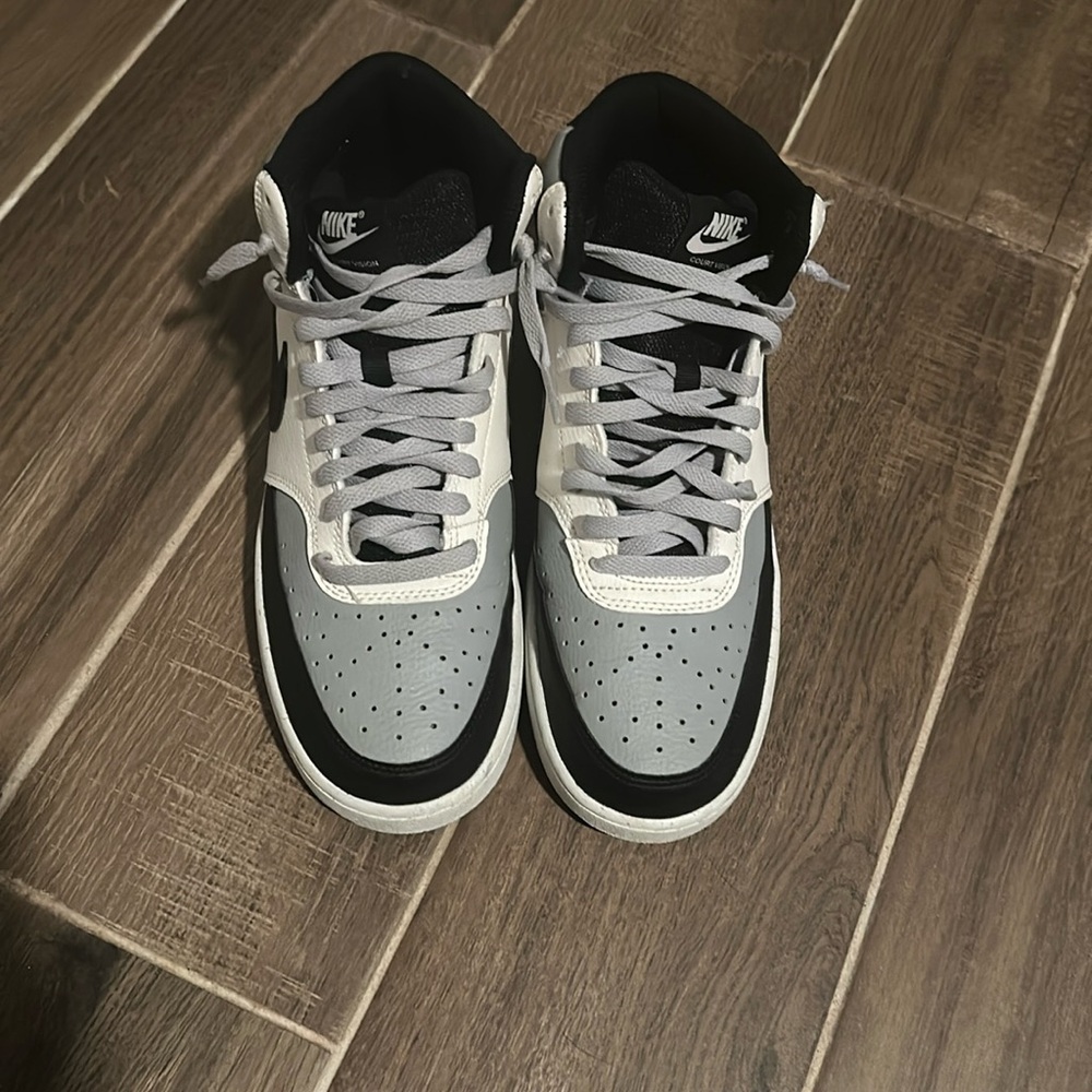 Nike court vision
